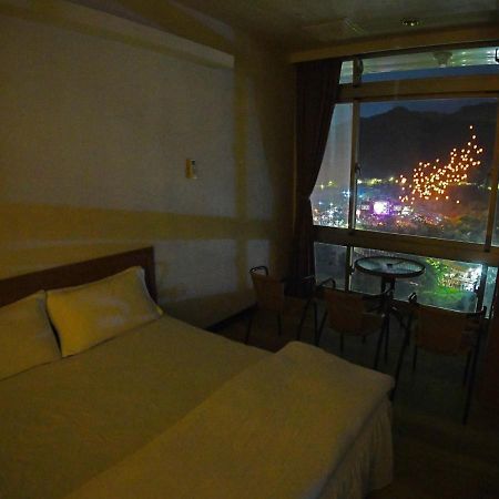 Very Happy Homestay Pingxi Exterior photo